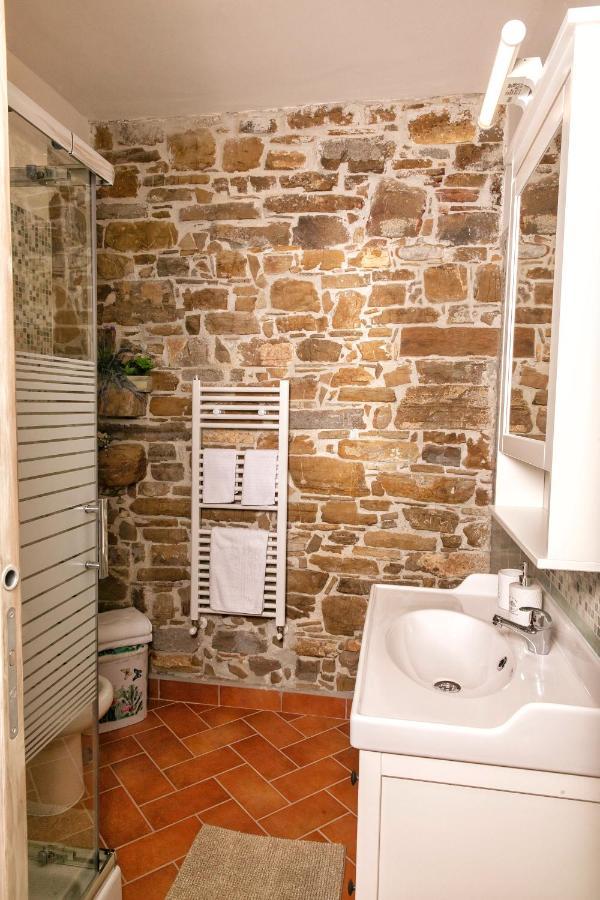 Il Mandorlo Fiorito Bed And Breakfast Ольястро-Чиленто Экстерьер фото