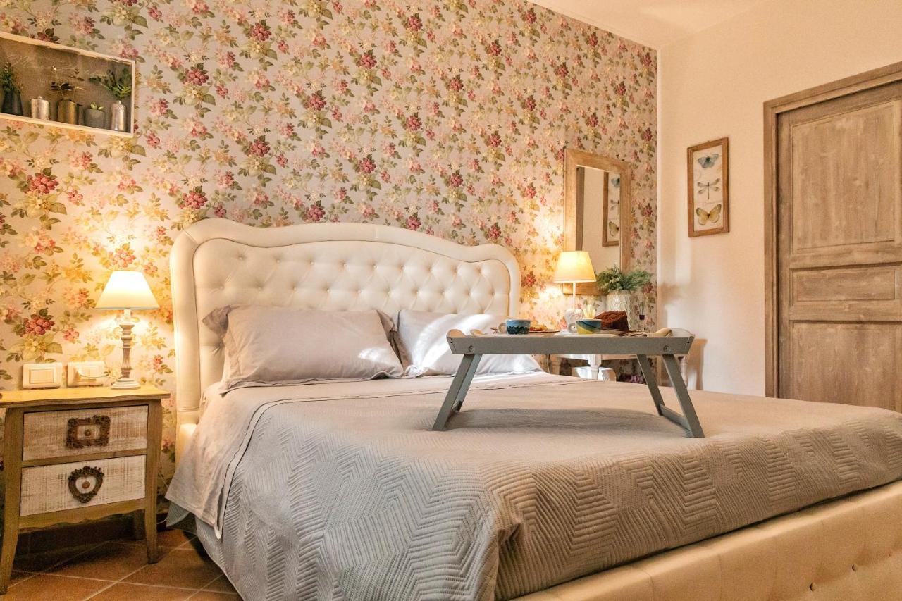 Il Mandorlo Fiorito Bed And Breakfast Ольястро-Чиленто Экстерьер фото